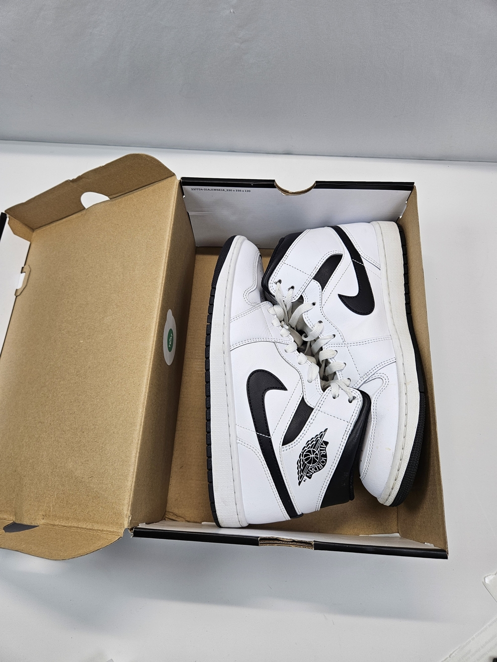 Nike Air Jordan 1 Mid White Black Reverse Panda Stormtrooper 10.5 DQ8426-132 OG